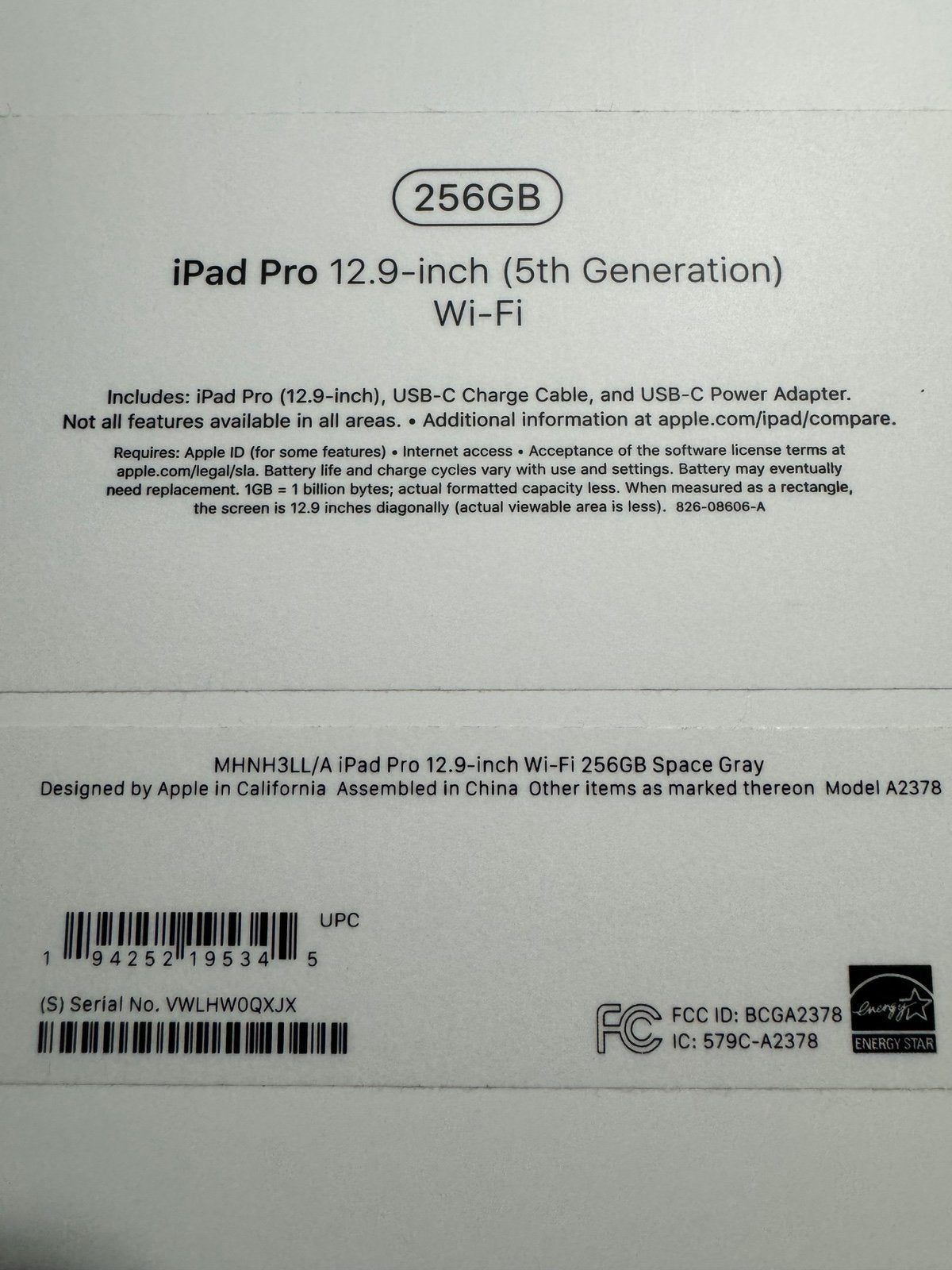 iPad Pro 12.9 (5th gen - Wi-Fi) 256 GB + Magic Keyboard 1U83