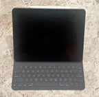 ***Bundle***iPad Pro 3rd generation 12.9�?Space Gray 256 GB *****Cellular******* 3B21