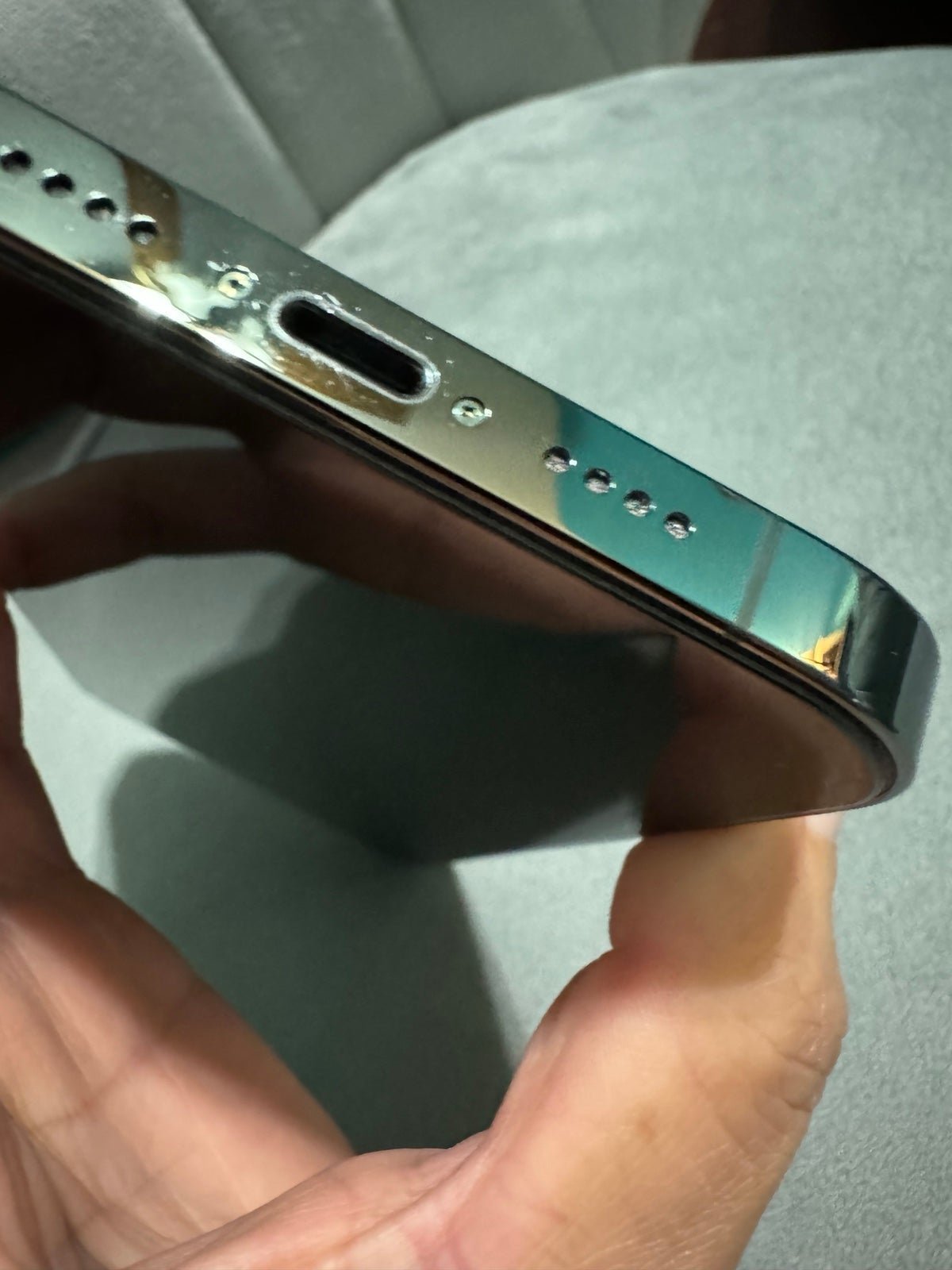 Apple iPhone 13 Pro Max 256 GB in Alpine Green for Unlocked 8X79