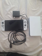 Nintendo Switch Oled model with lots of Games 6T13