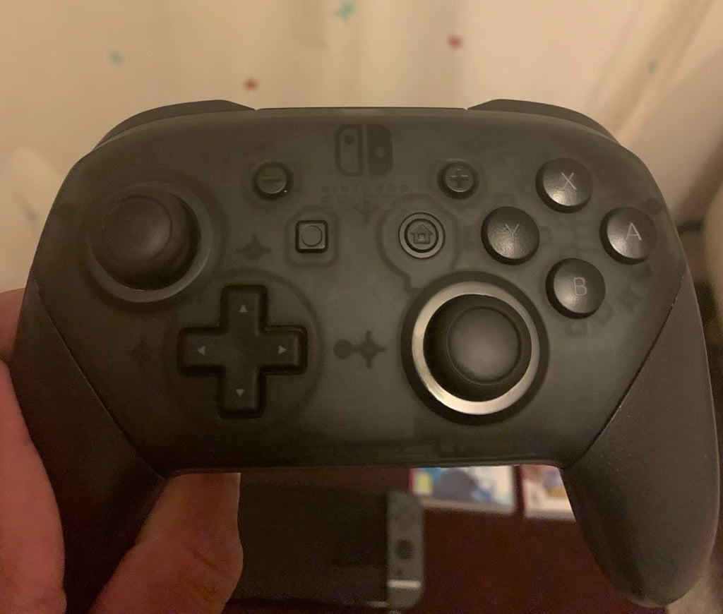 Nintendo switch oled bundle 8P73