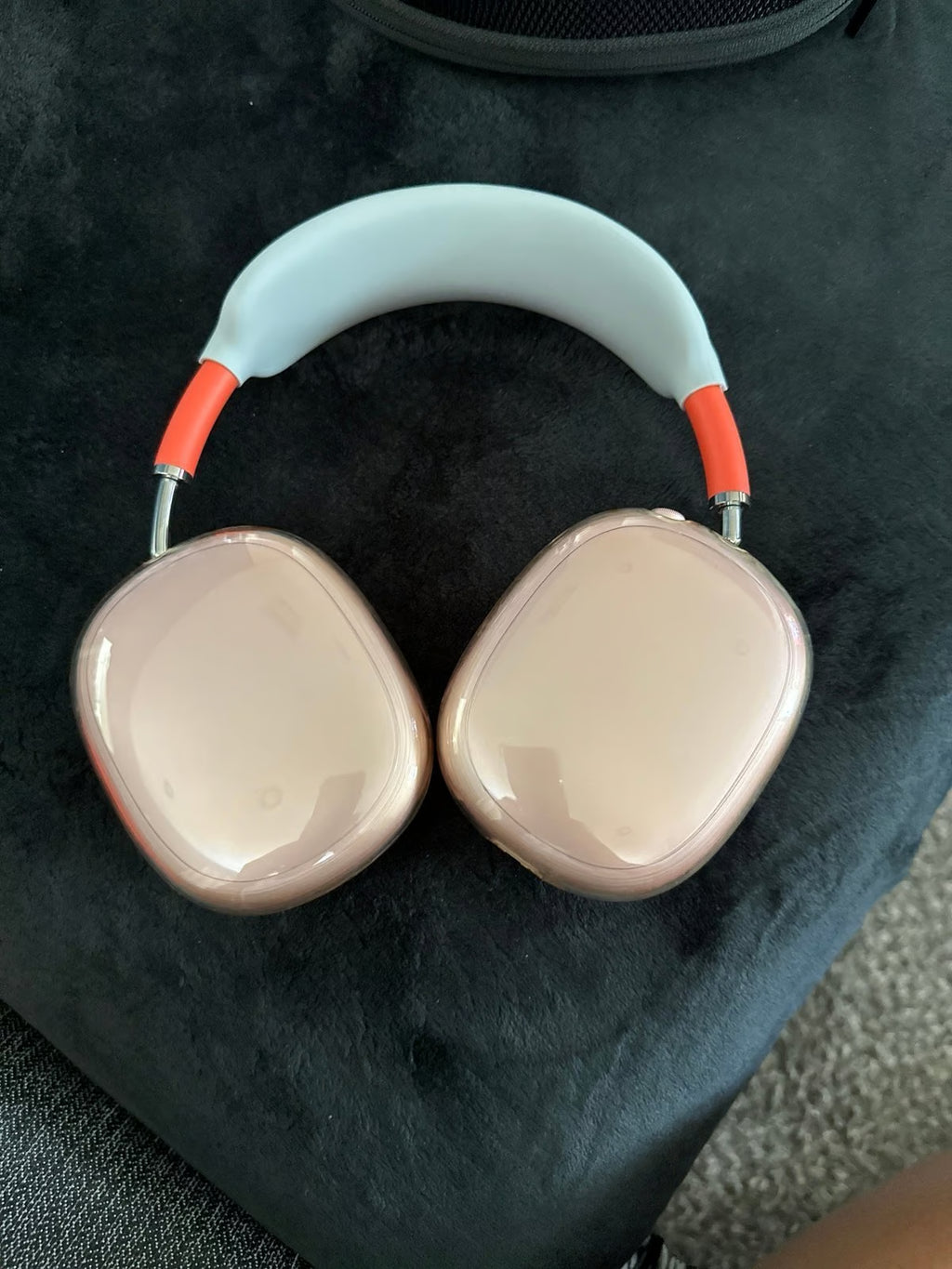 ON HOLD - AirPods Max 2Y93