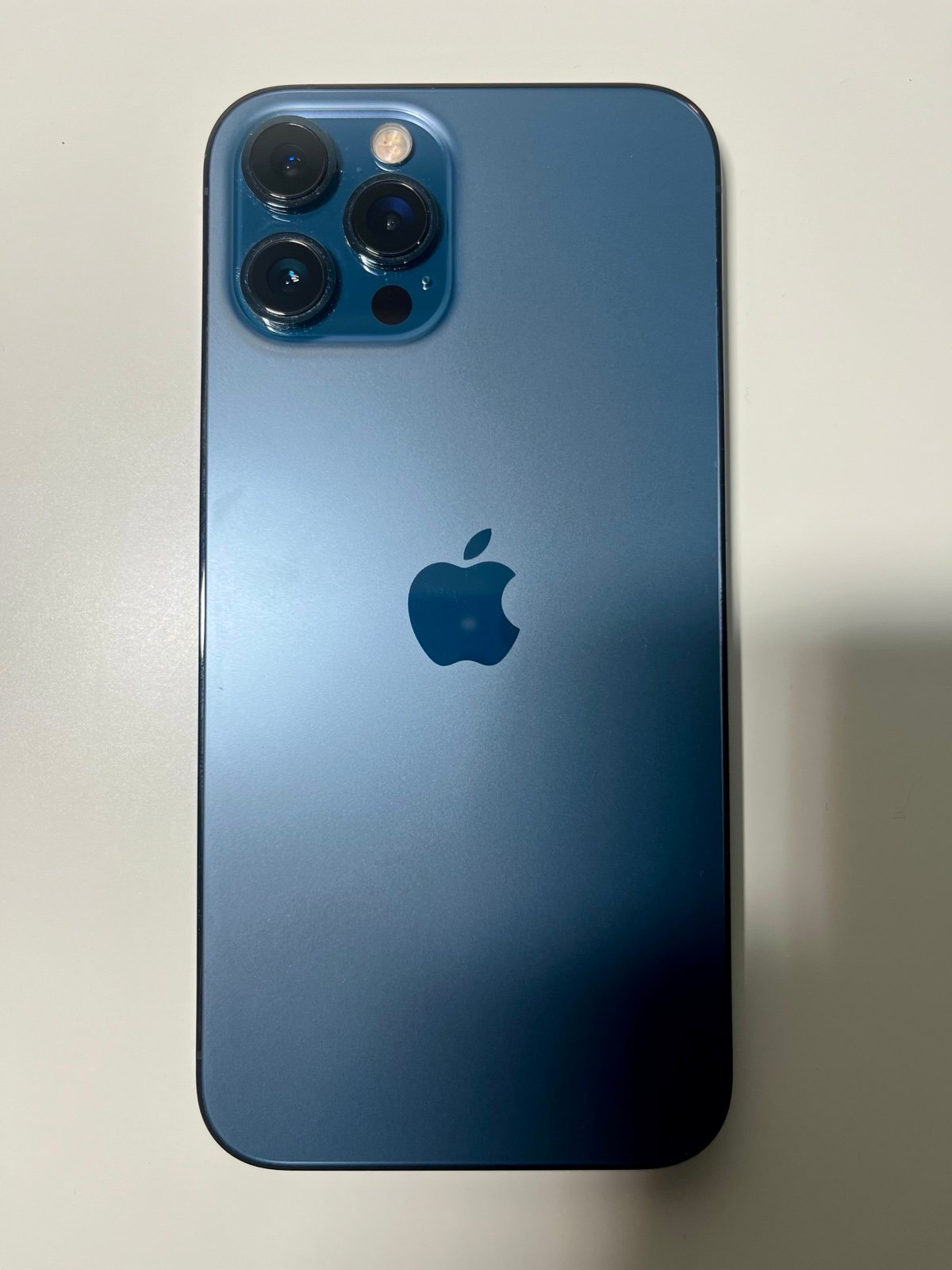 Apple iPhone 12 Pro Max 256 GB unlocked 6B36