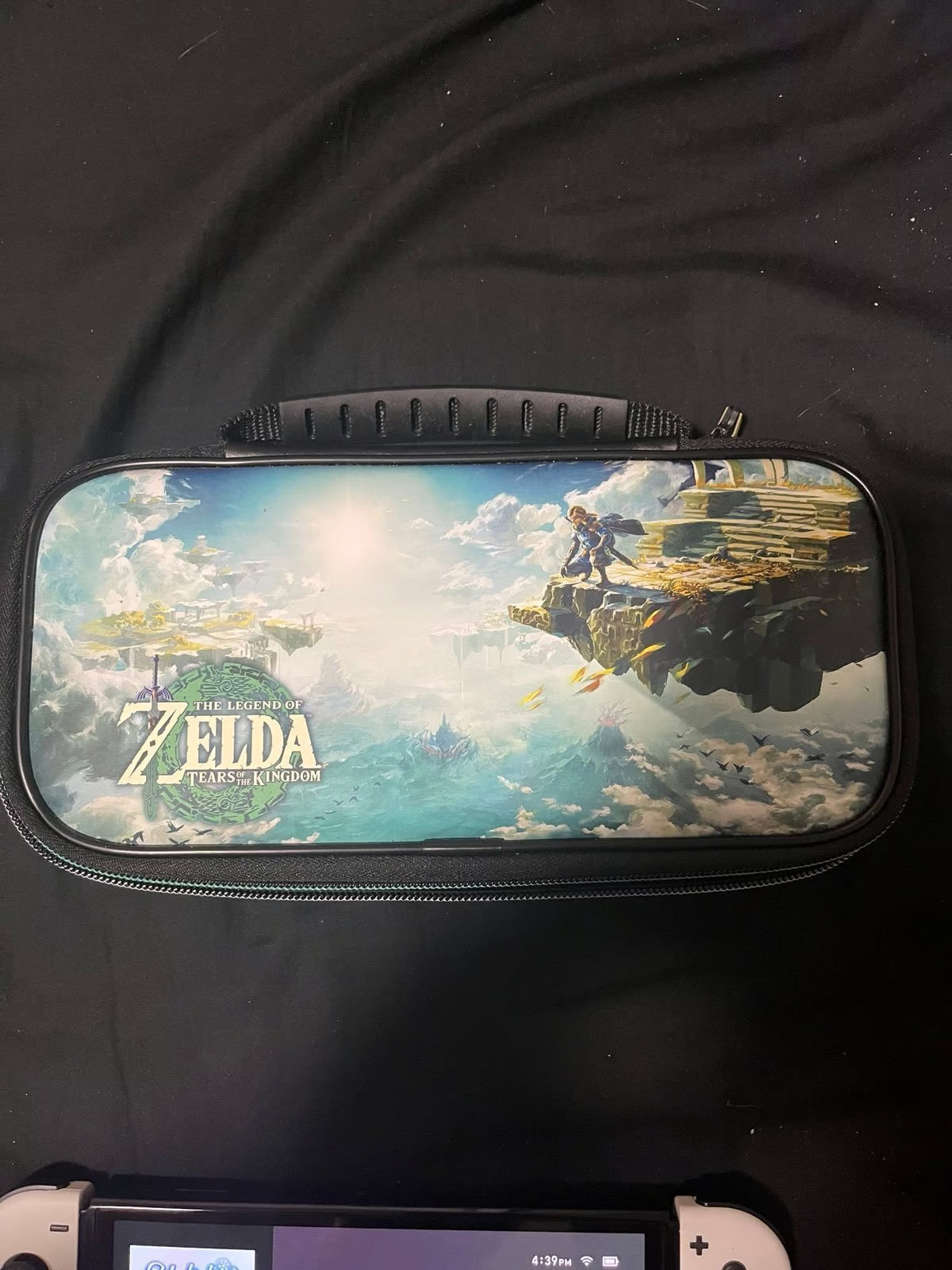 NINTENDO SWITCH OLED BUNDLE 7S81