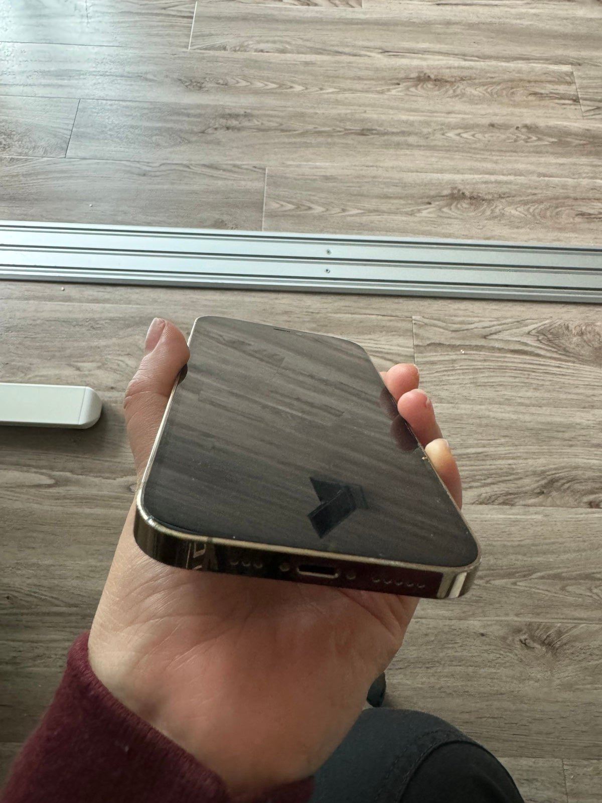 Apple iPhone 12 Pro 128 GB in Gold 7X16