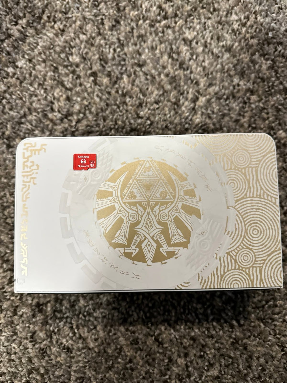Switch OLED - Legend of Zelda Tears of the Kingdom SPECIAL EDITION 2M89