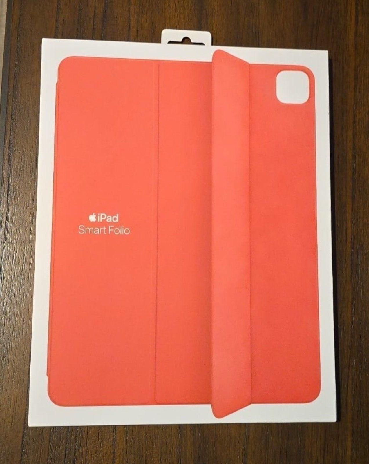 Apple iPad Pro 12.9 4th Gen with cellular. 6G56