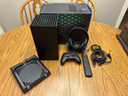 Xbox Series X Lot 3M39