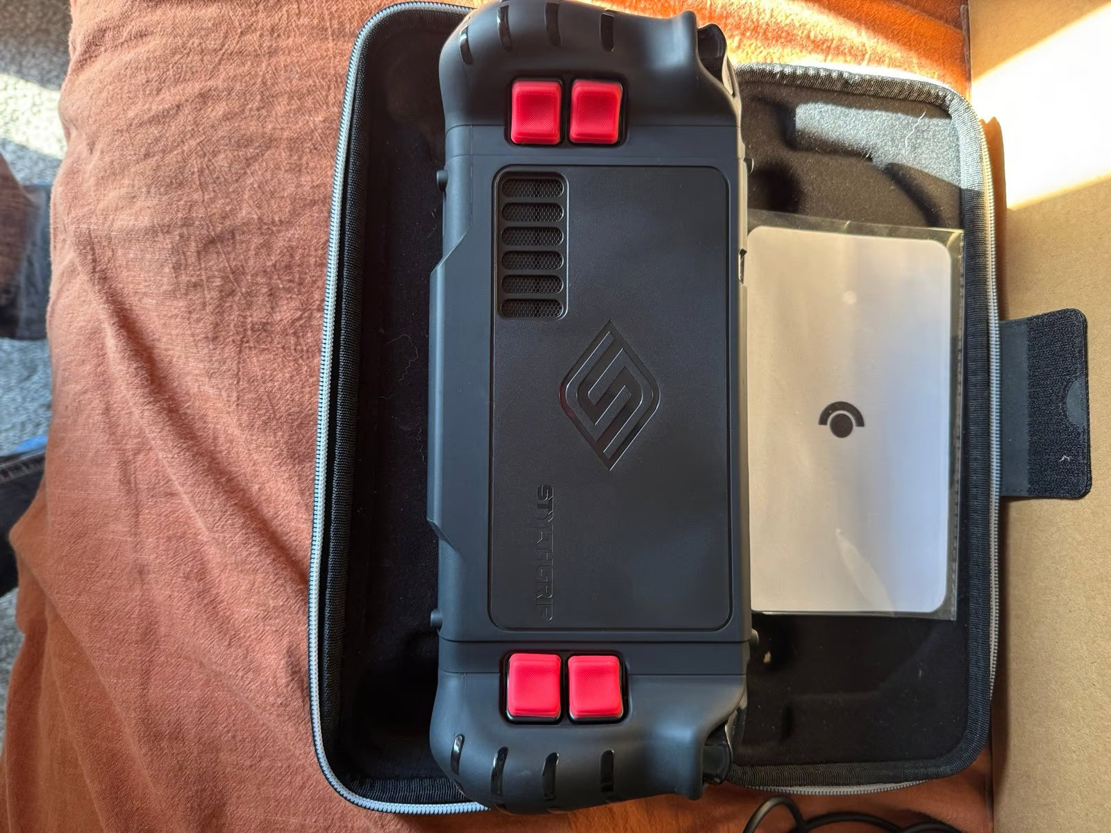 Steam Deck oled 1tb and 1tb mem 2X68