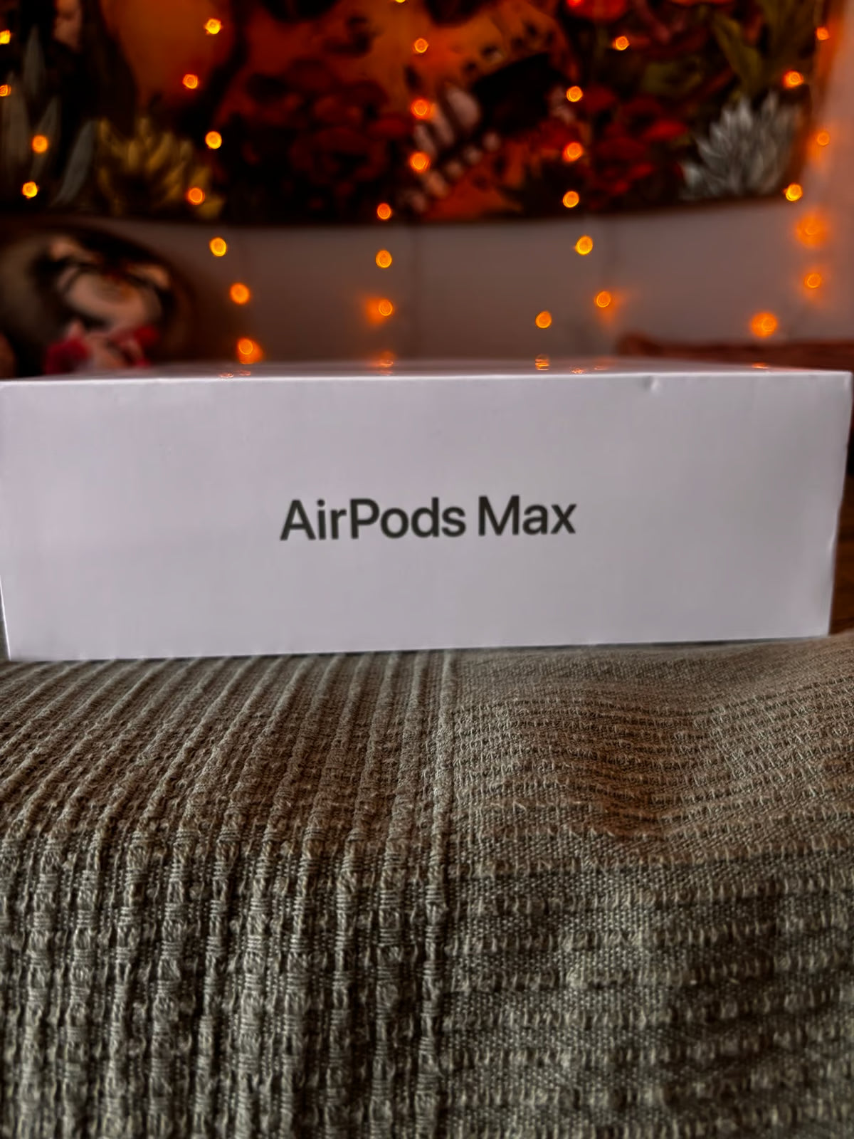 Apple AirPods Max with Smart Case in Green 6Y12