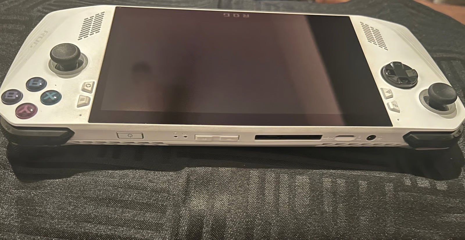 ASUS - ROG Ally 8C67