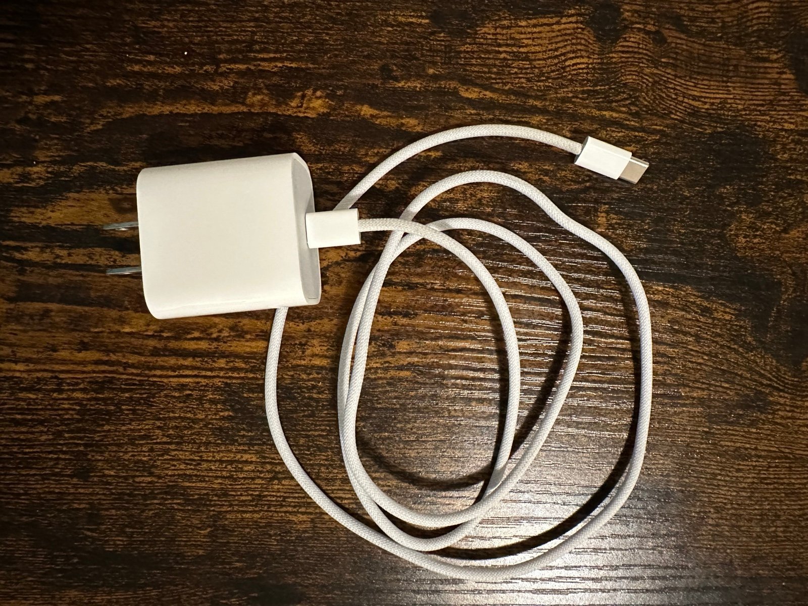 iPad Pro with Apple Pencil and keyboard case 3P51