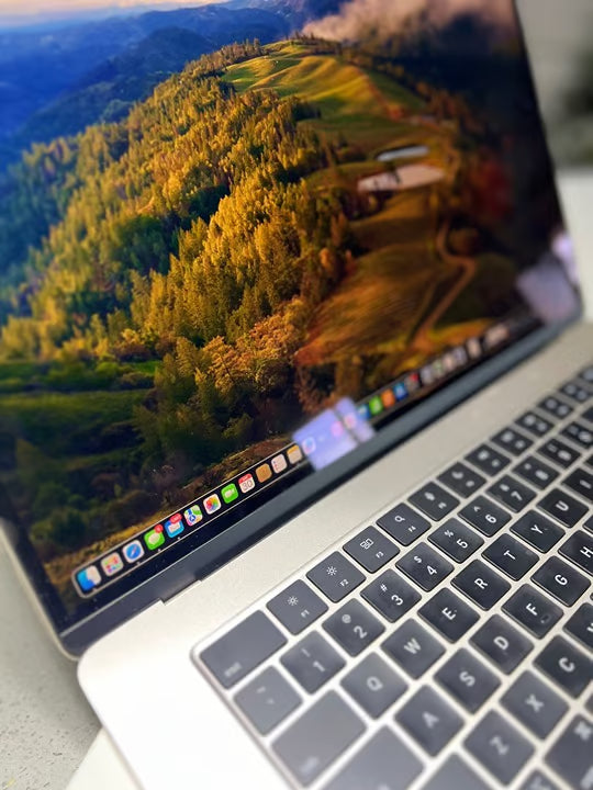 Apple - MacBook Air 15"" Laptop - M2 chip Built for Apple Intelligence - 8GB M 8Q82