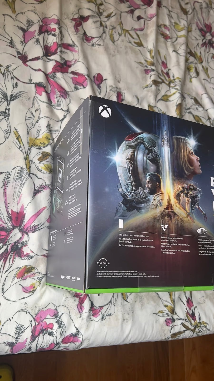 Xbox Series X 8Q56