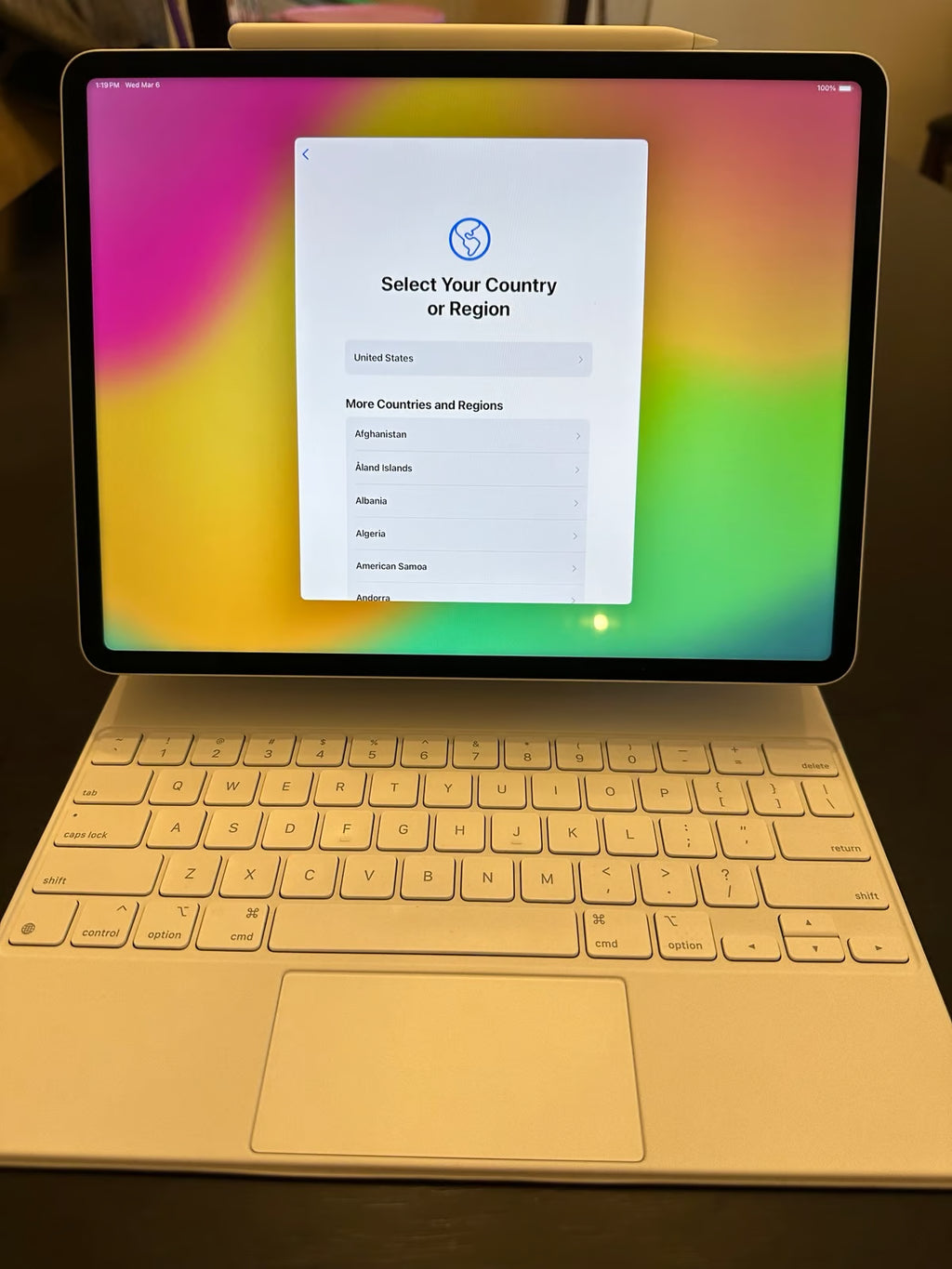 iPad Pro 12.9�?M2 256GB Bundle 9S86