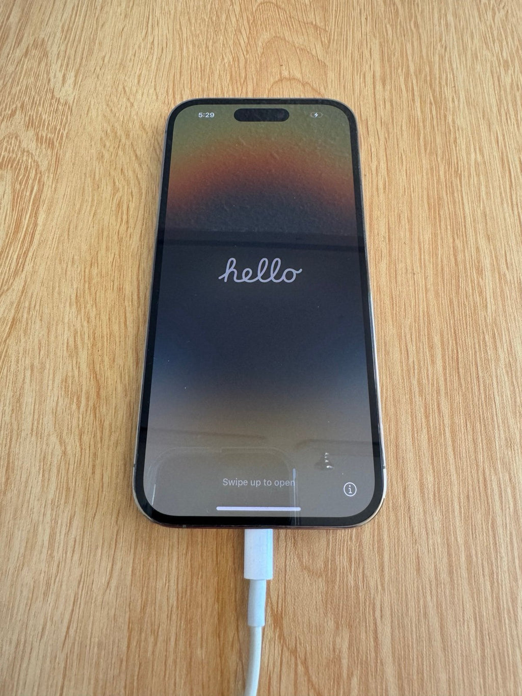 Apple iPhone 14 Pro 128GB Unlocked With Charger & Case 7R95