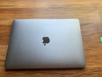 macbook pro 2019 i7 256GB 2.8GHz 16GB memory 6F19