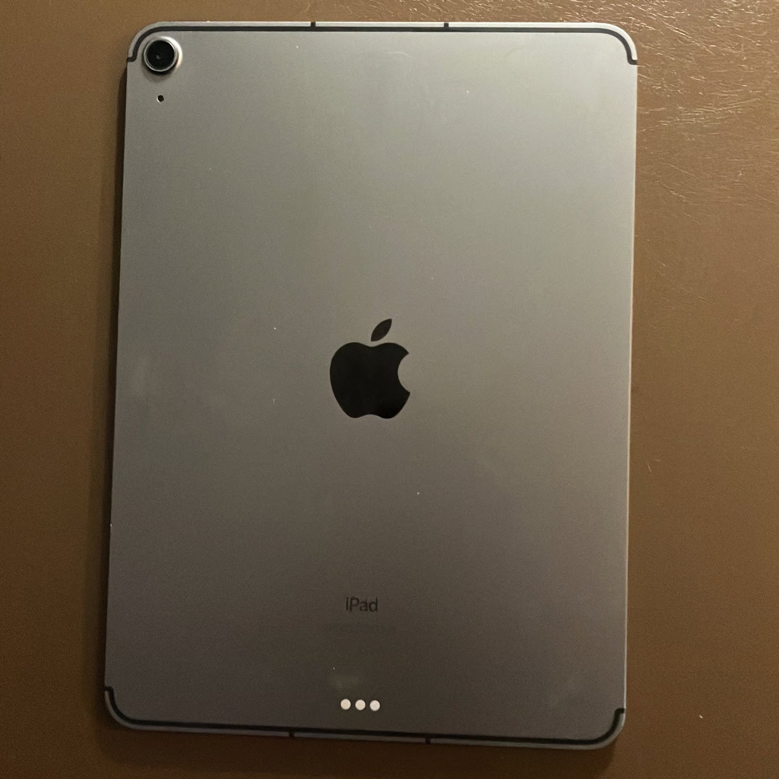 iPad Air 4th Generation 1L28