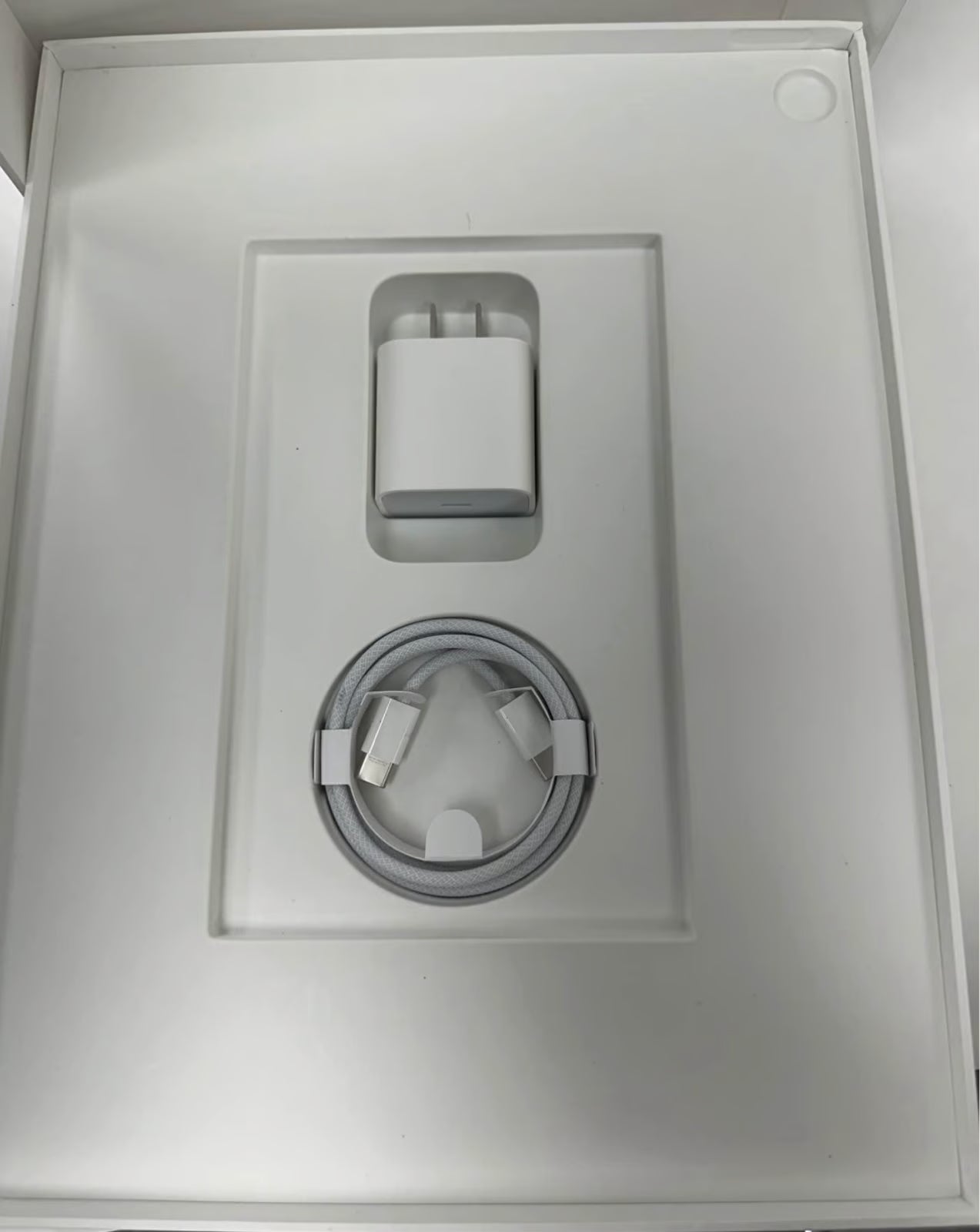 13in IPad Air WiFi 9R91