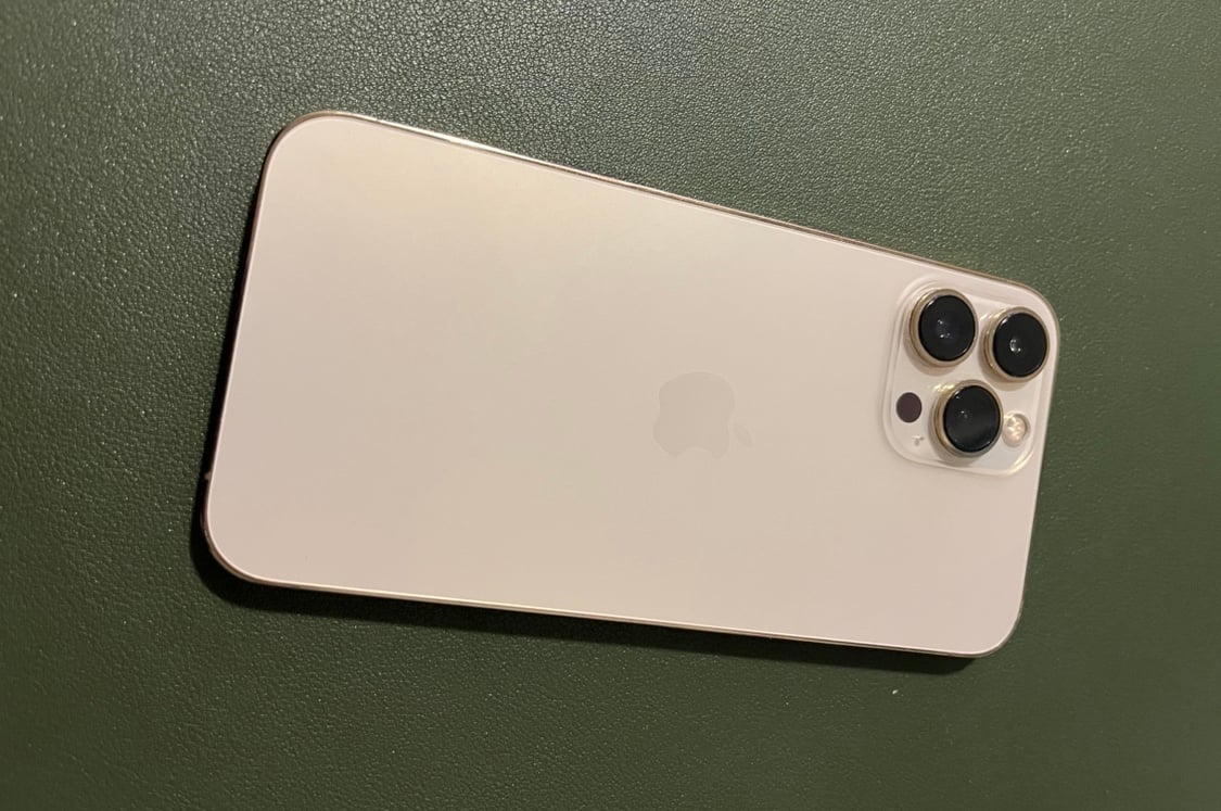 iPhone 13 Pro Max 256 Unlocked 3S23