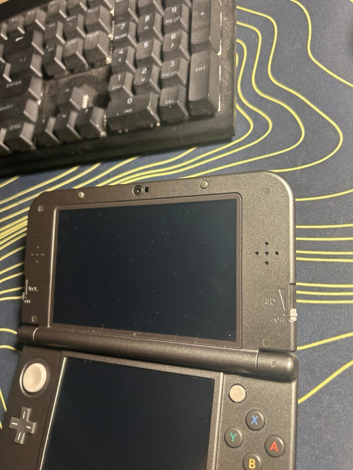 New Nintendo 3DS XL Hyrule edition with Zelda Carry case