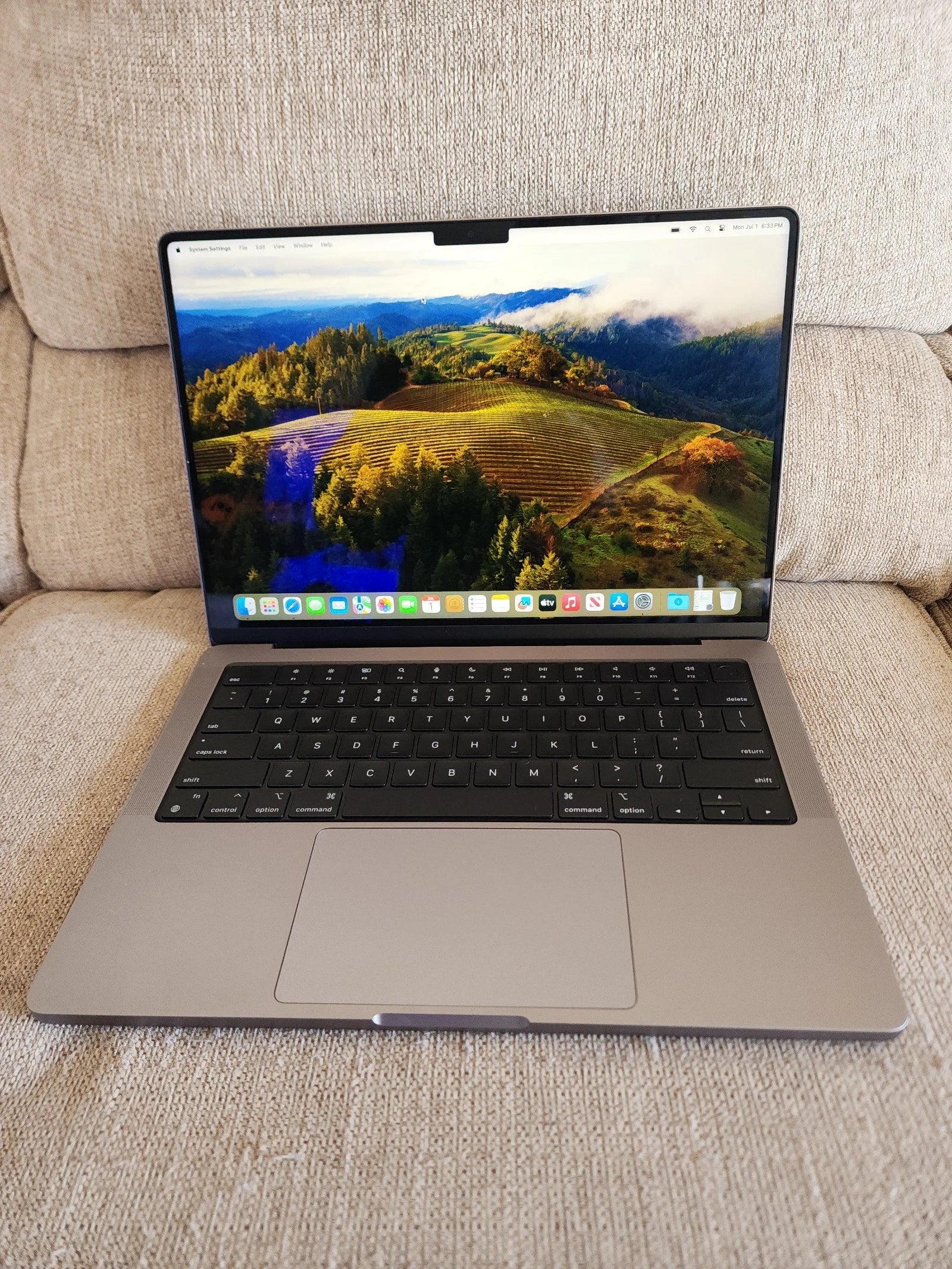 MacBook Pro 14 inch M2 pro (2023) 8U18