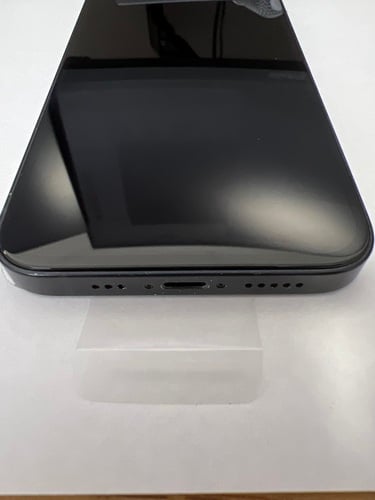 Apple iPhone 12 64GB  [A2172]  Black  (Unlocked) 5X96