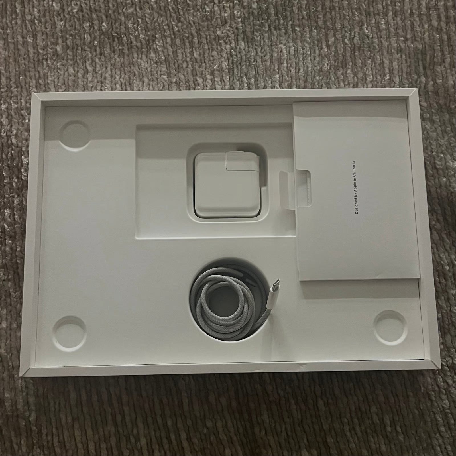 MacBook Air M2 13.6 inch 7W56