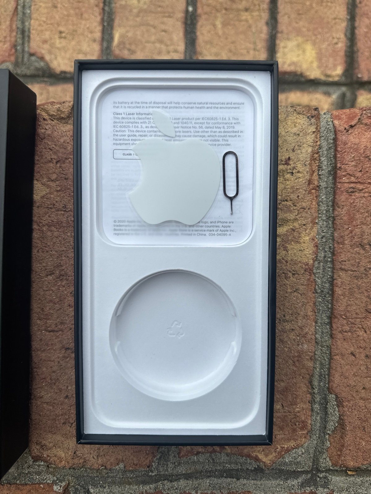 iphone 12 pro max phone unlocked 9N62