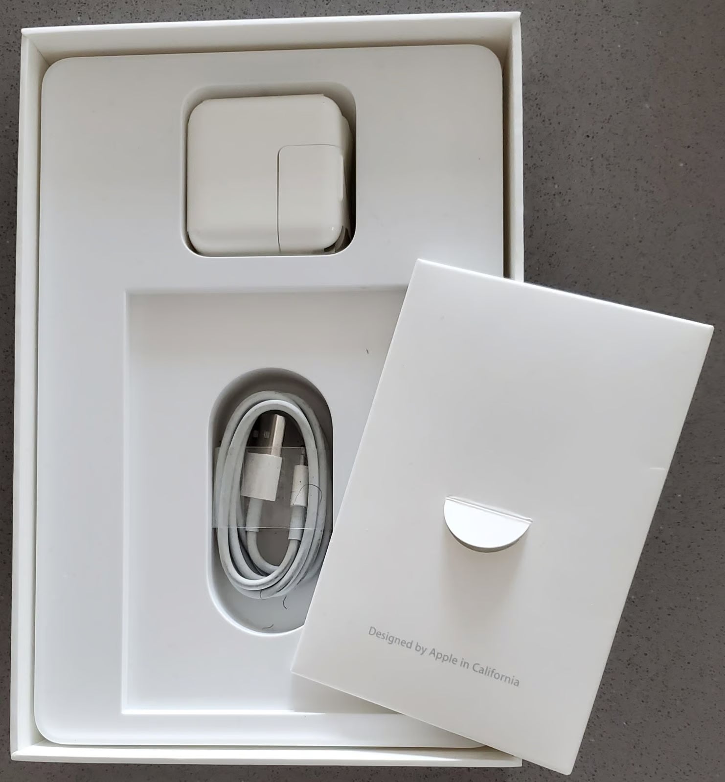 Apple iPad Mini + More (100% GIFT-READY) 7B72