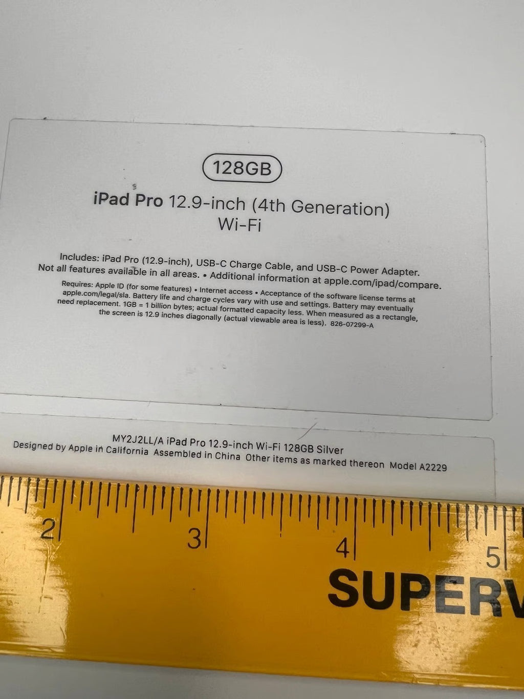 Apple iPad Pro 12.9 4th Gen 128 GB/ Magic Keyboard 5W86