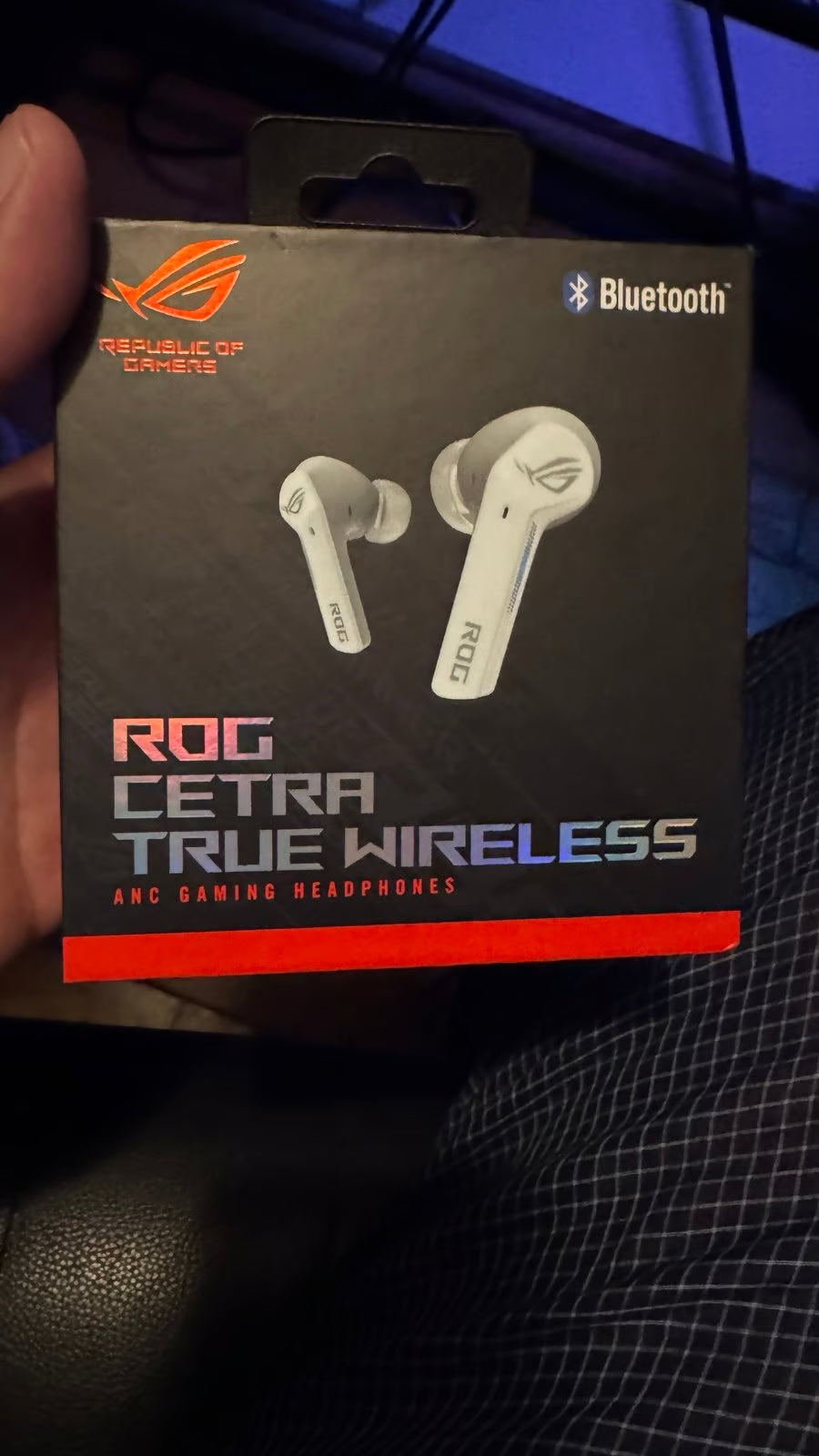 ASUS - ROG Ally 7"" 120Hz FHD 1080p Gaming Handheld - AMD Ryzen Z1 Extreme Proce 5E37