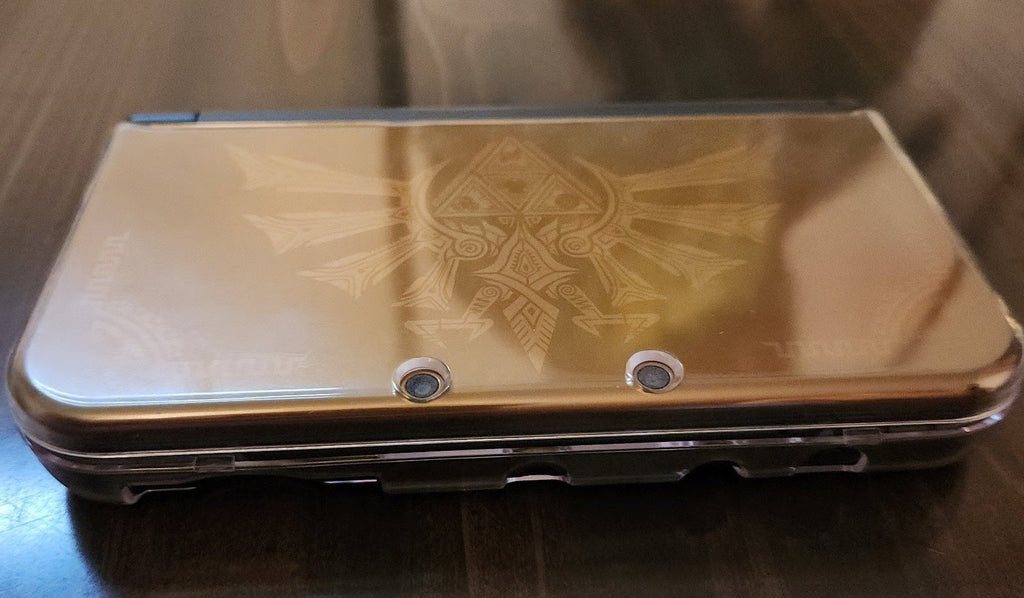 Nintendo 3DS XL Hyrule Edition (Very good condition!) (CIB!) READ DESCRIPTION!