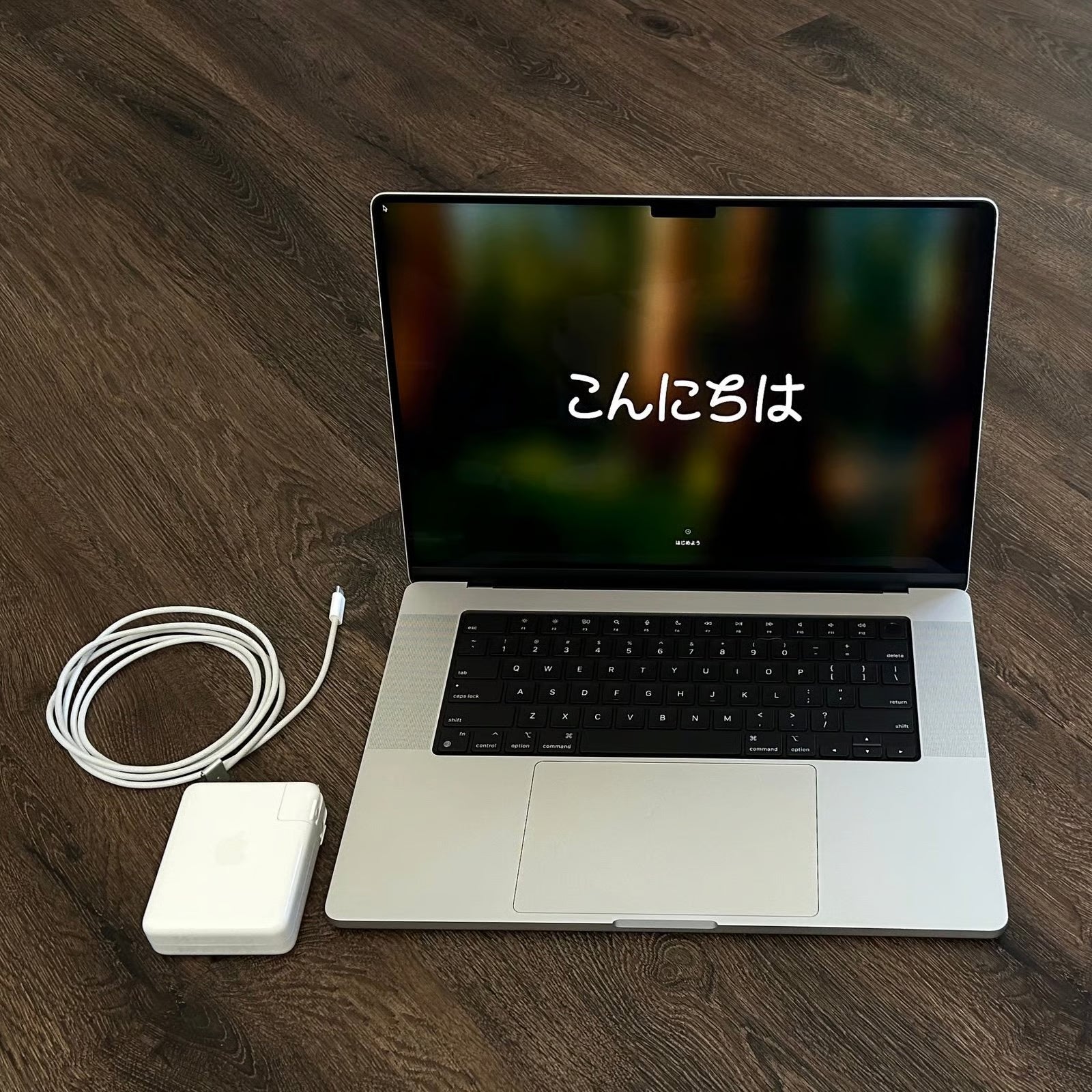 2021 16 inch Apple MacBook Pro M1 Pro 8Y67