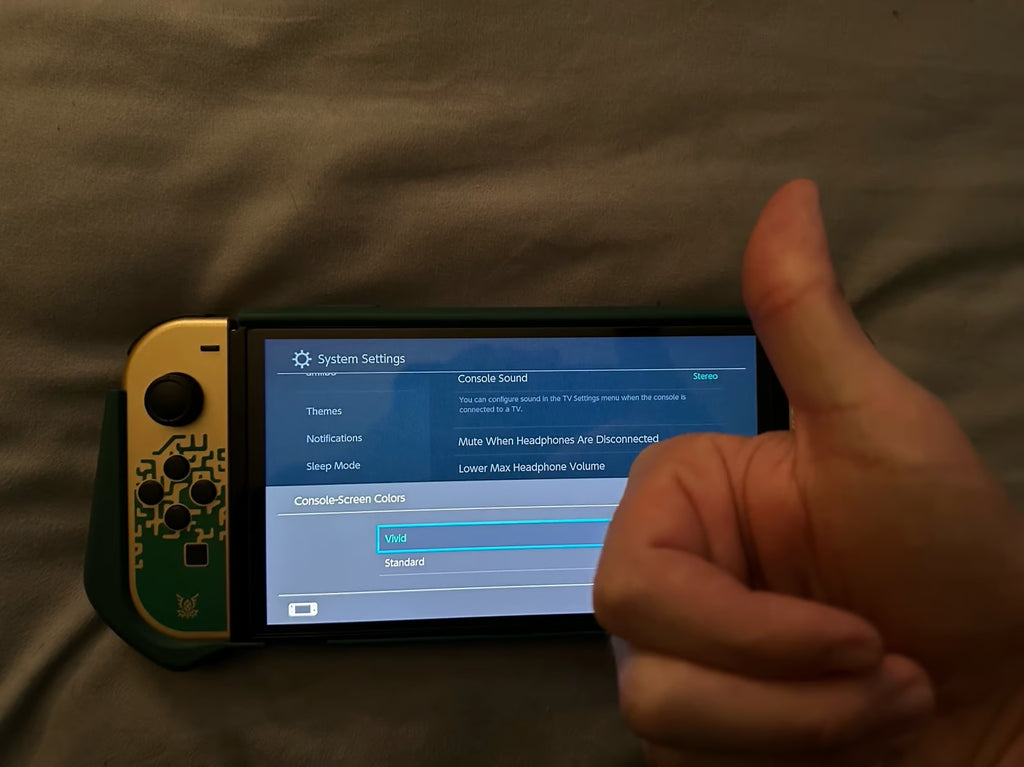 the legend of zelda tears of the kingdom edition Nintendo switch oled 8M79