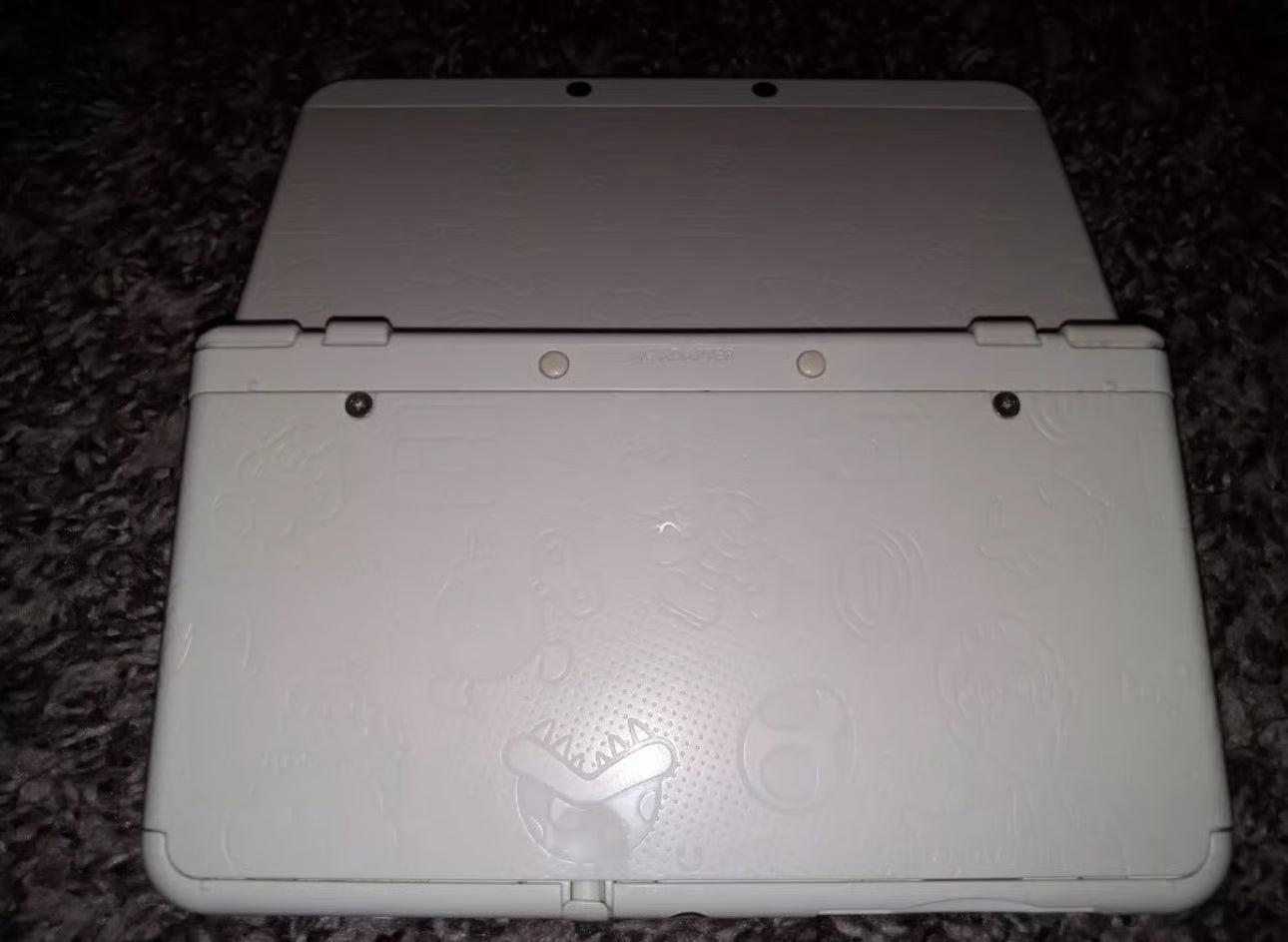 Nintendo New 3DS Super Mario Edition - White (Black Friday) in Box + BONUS GAME