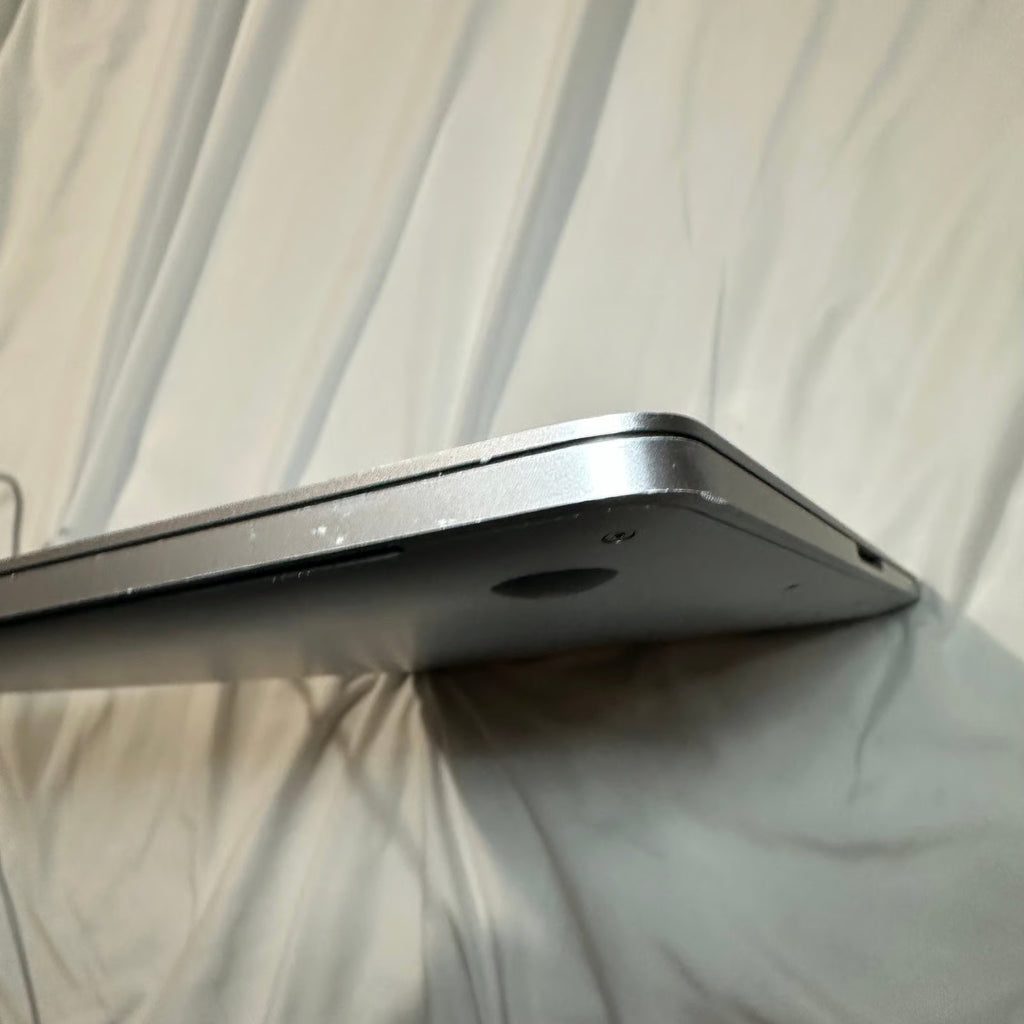 MacBook Pro 2020 13inch 2H13