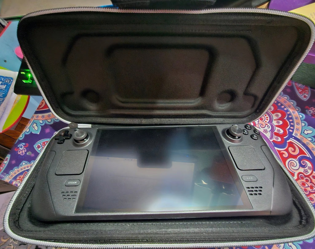 STEAM DECK 1TB OLED & 512GB Batocera V38 Loaded Game Card. 6W37