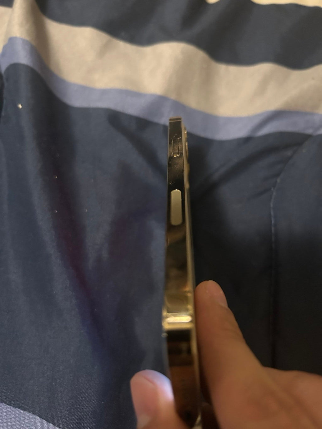 Apple iPhone 12 Pro 128 GB in Gold for T-Mobile 8O57