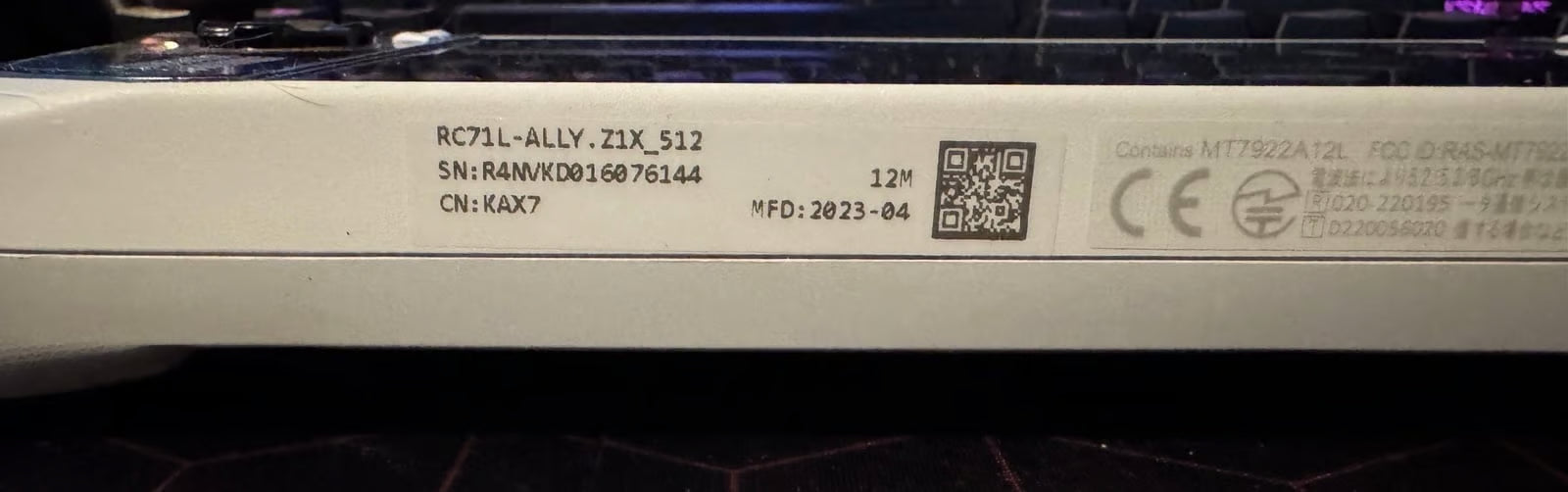 ASUS - ROG Ally Z1 Extreme + Accessories 7D91