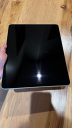 Apple iPad Pro 12.9�?4th Gen 256gb WiFi + Cellular Unlocked 5A95