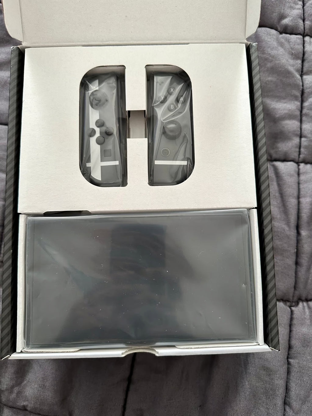 Brand New Sealed super smash bros ultimate nintendo switch oled bundle 9O28