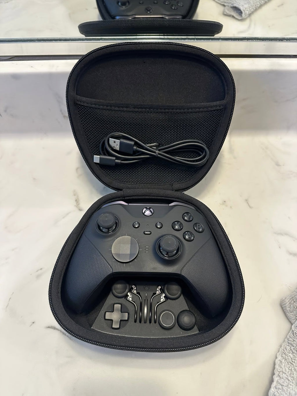 Xbox Series X + Elite Series 2 Controller 1X57