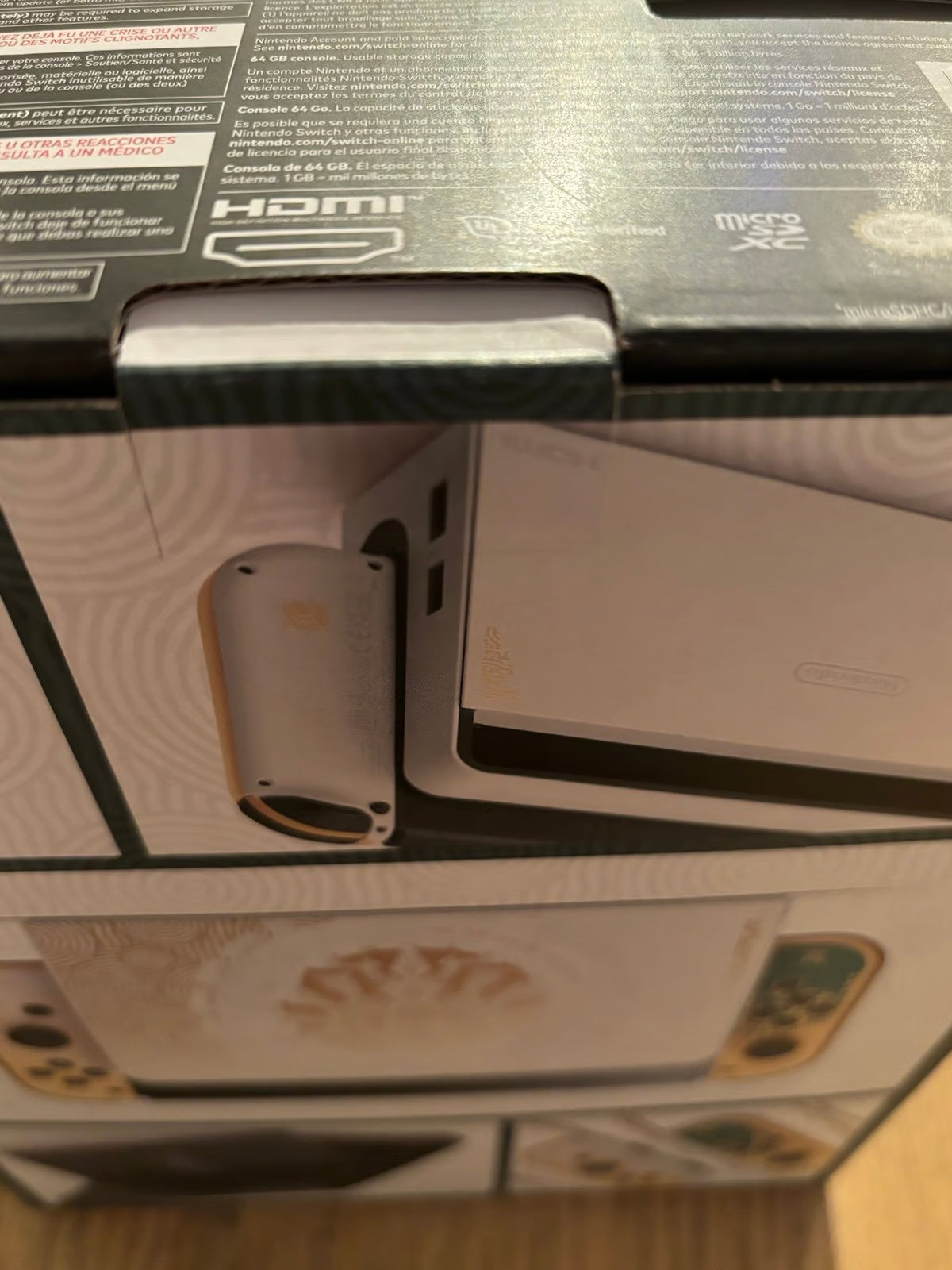 Nintendo switch oled console 2R31