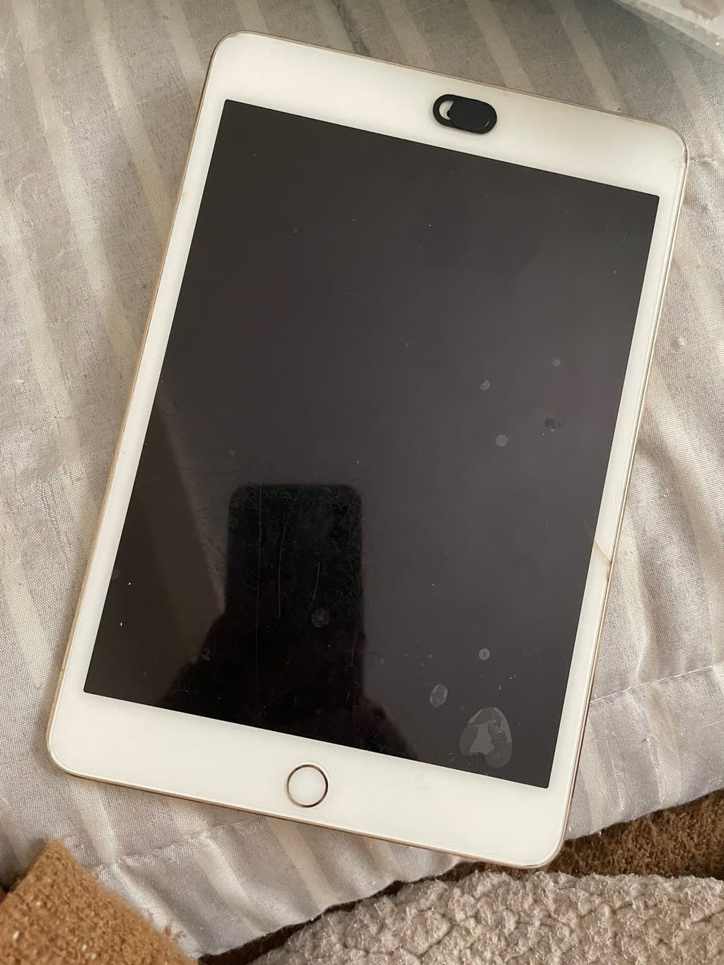Ipad mini 4 generation 2Y71