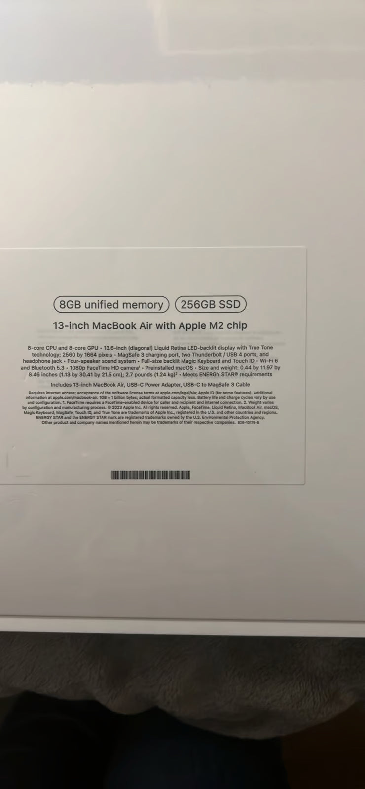Apple Macbook Air 13in.  M2 3.49 GHz  256GB SSD 9X75