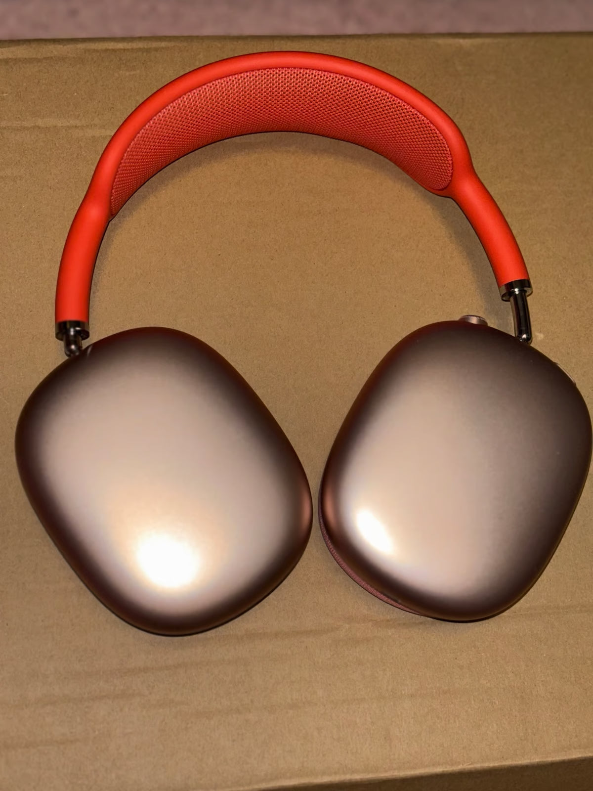 AirPods Max PINK - Box & Brand new charger included! 3W17