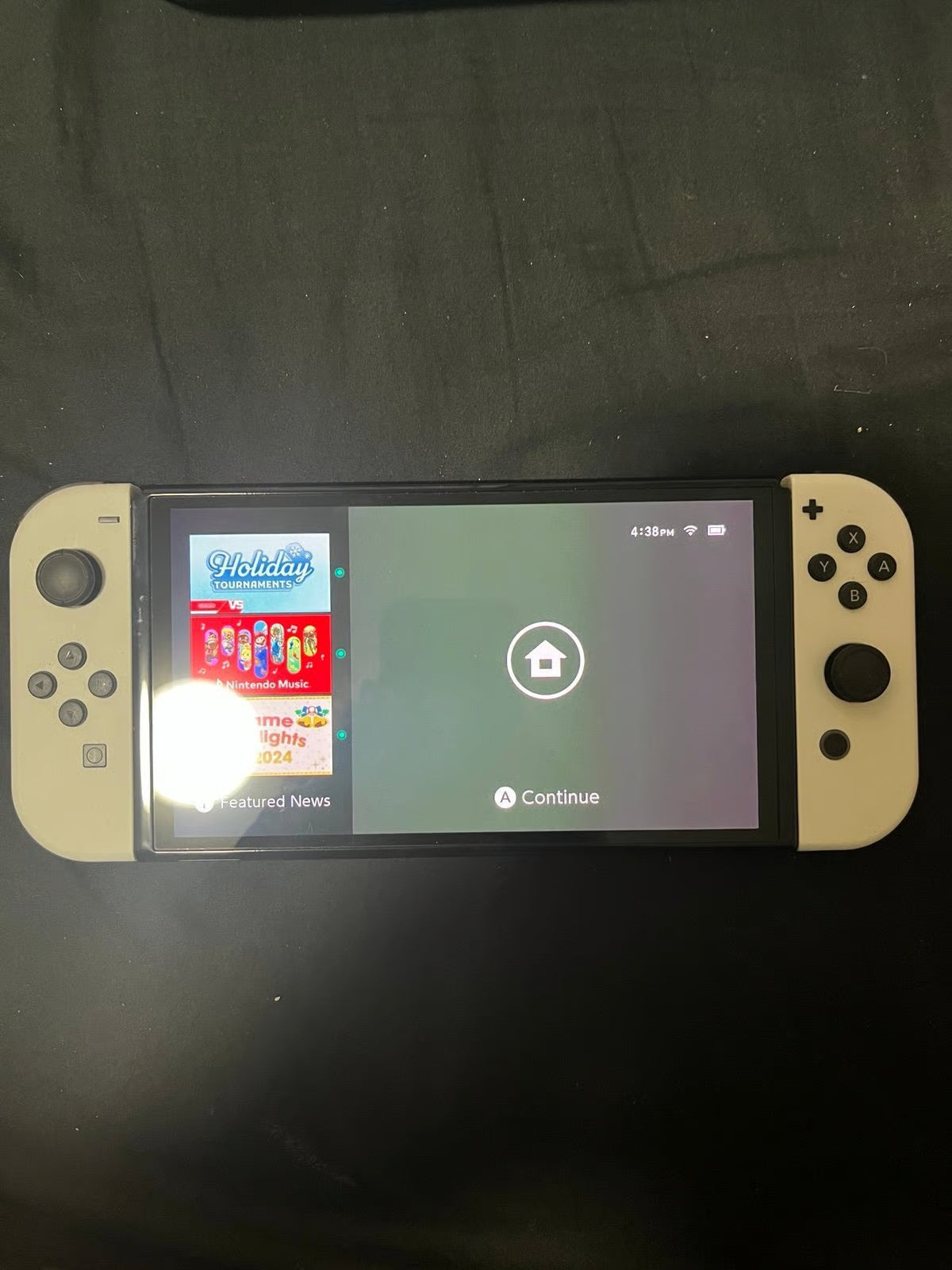 NINTENDO SWITCH OLED BUNDLE 7S81