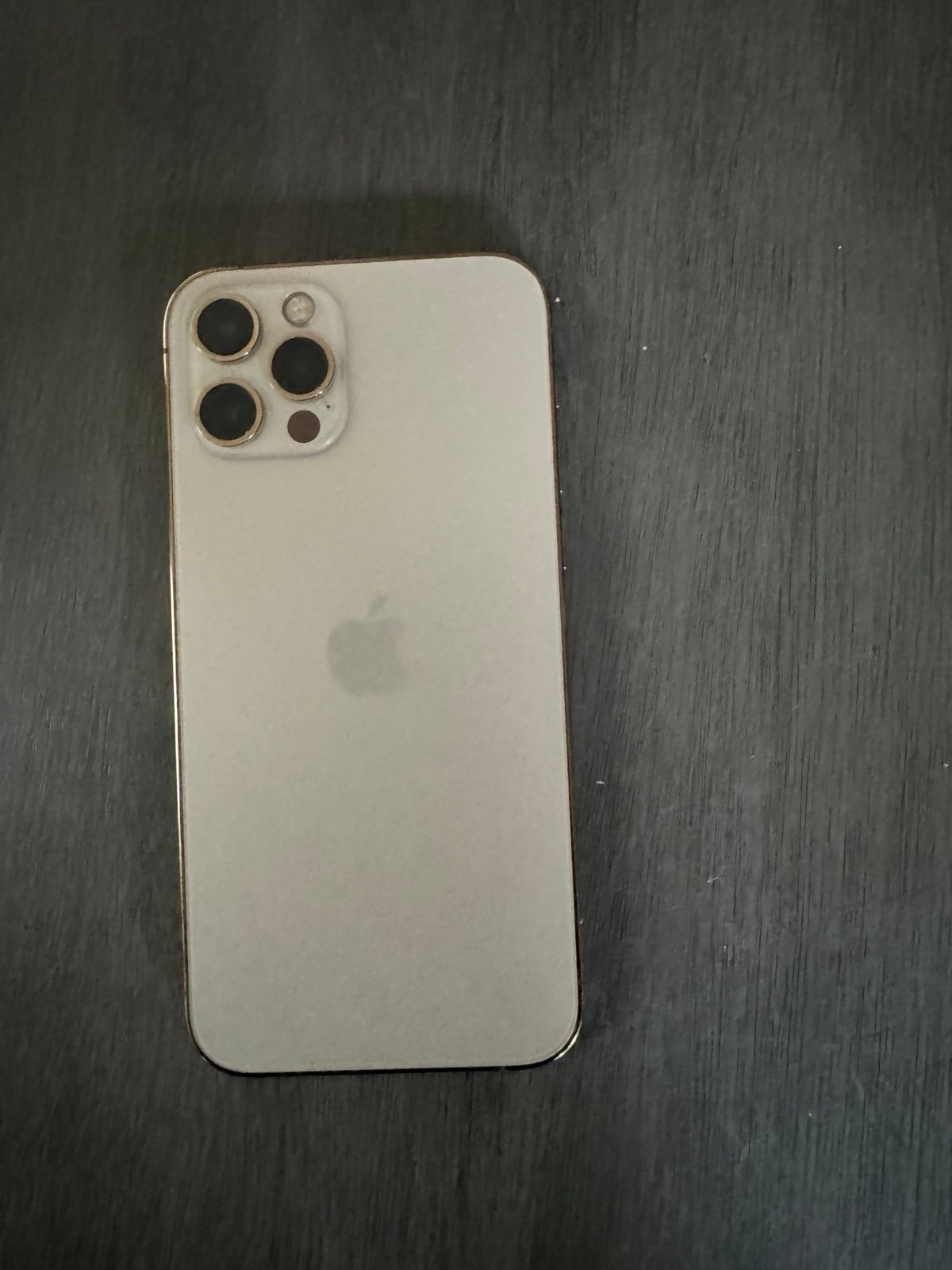 iPhone 12 Pro phone 6C28