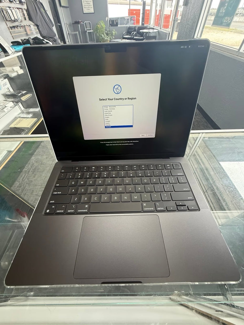 MacBook Pro 2023 M3 Pro 14 inch 8Z71